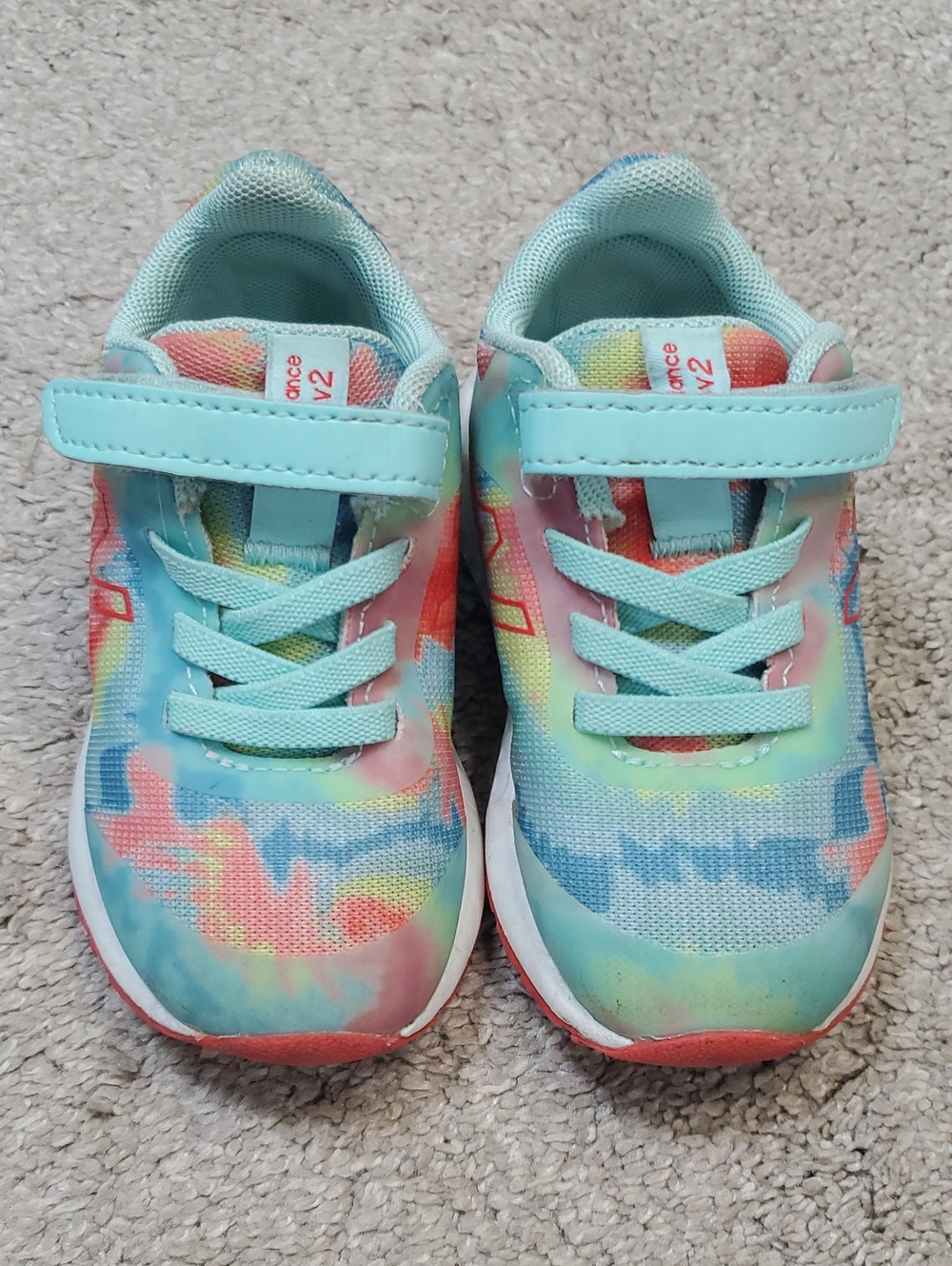 Colorful New Balance Kids 455v2 Tie-Dye Sneakers. Size Toddler 6
